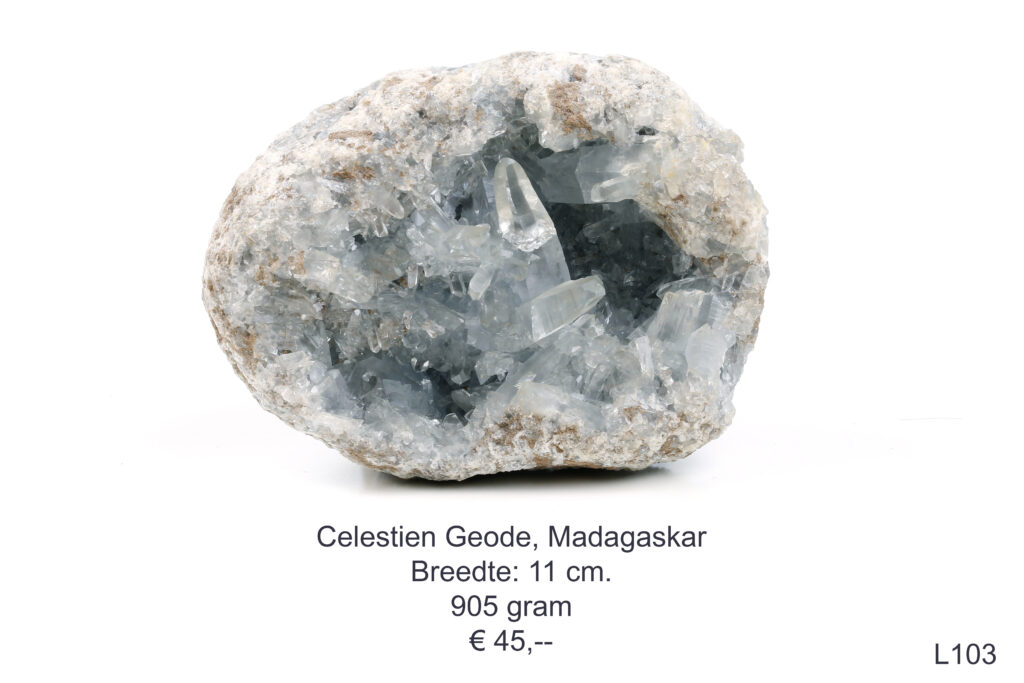 Celestien geode