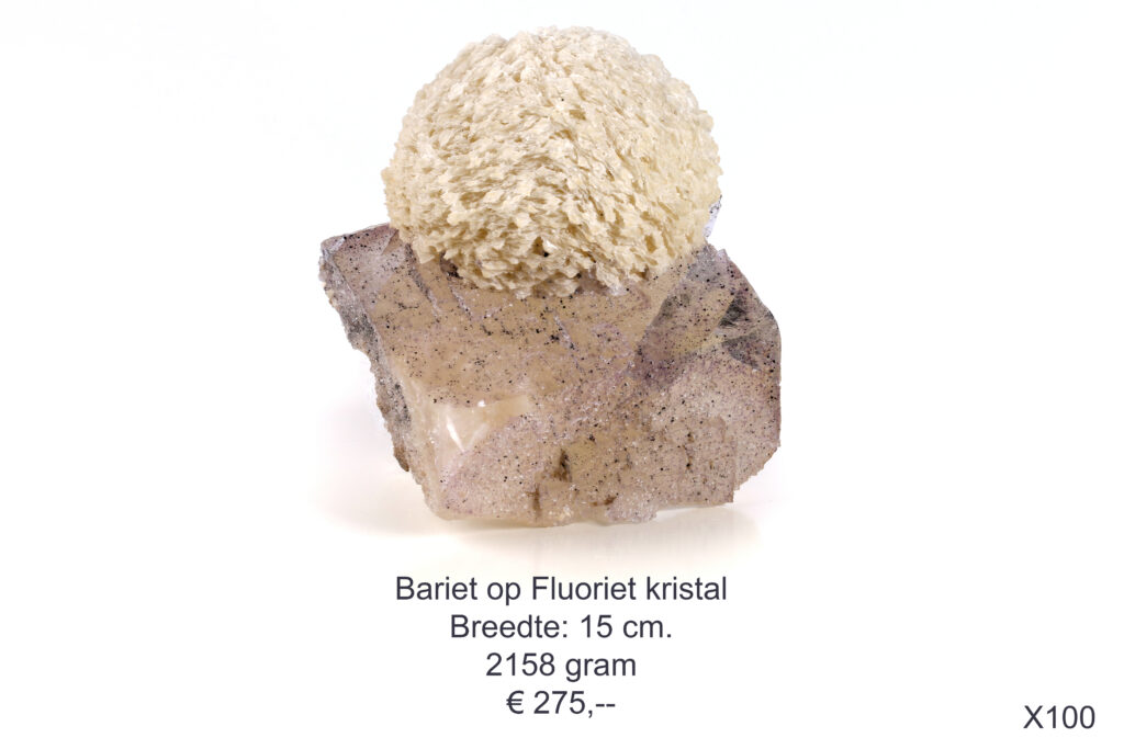 Bariet op Fluoriet