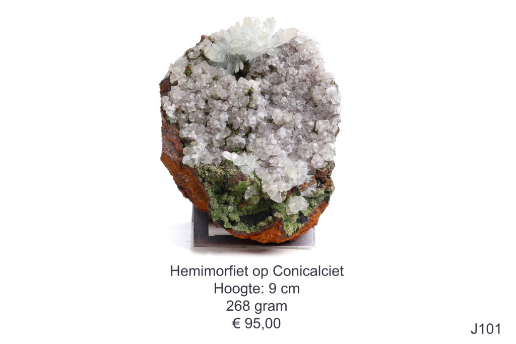 Hemimorfiet op Conicalciet